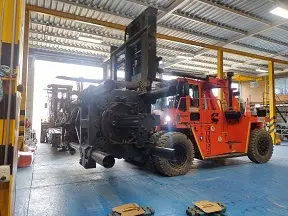 Tenemos montacargas para renta